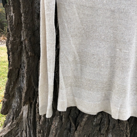 Linen Sweater - Picture 4 of 5